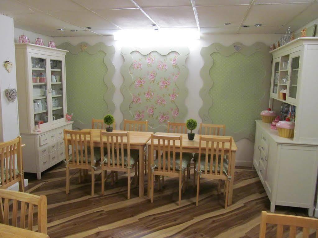 The Fylde Hotel แบล็คพูล ภายนอก รูปภาพ